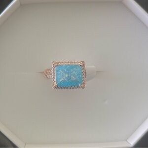 Blue Square Ice Crystal Halo Ring - Rose Gold